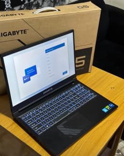 NEW OPEN BOX GIGABYTE G5 ( GAMING LAPTOP)